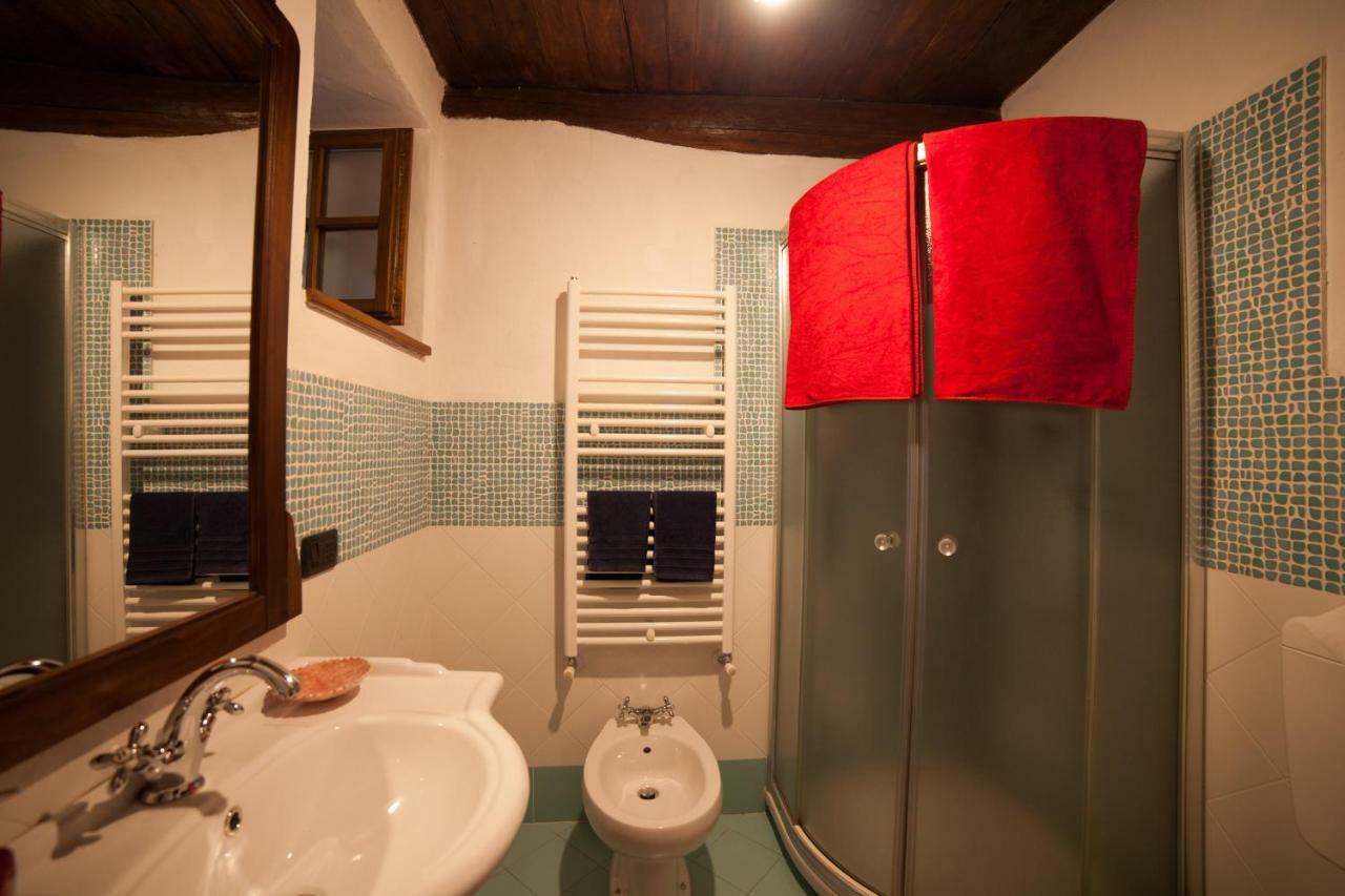 La Vecchia Casa Rosa Apartment กันเนโร ริเวียรา ภายนอก รูปภาพ